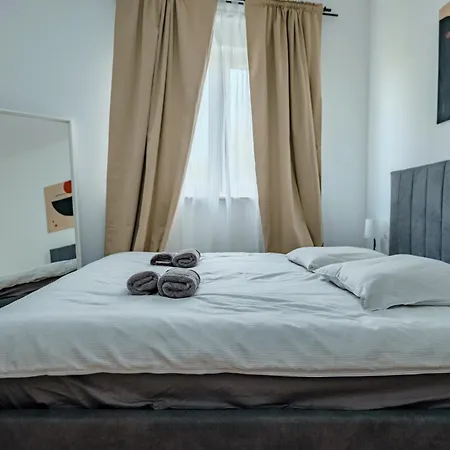 With Parking Space Solaris, - 24037 Apartment