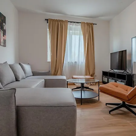 Apartman With Parking Space Solaris, - 24037