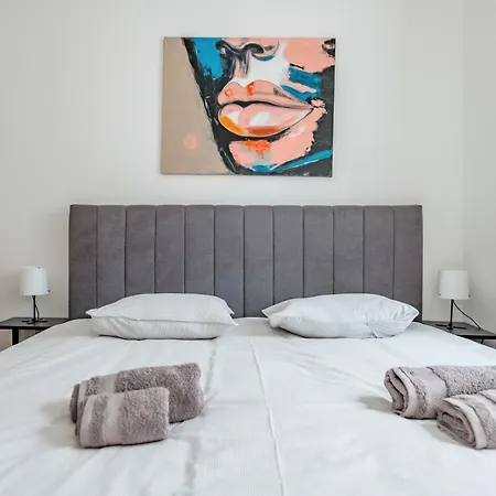 With Parking Space Solaris, - 24037 *