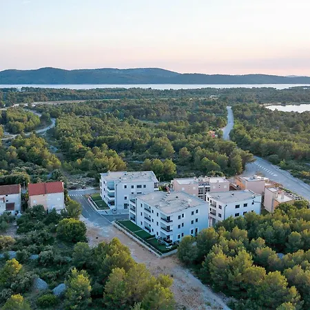 Apartamento With Parking Space Solaris, - 24037 Šibenik