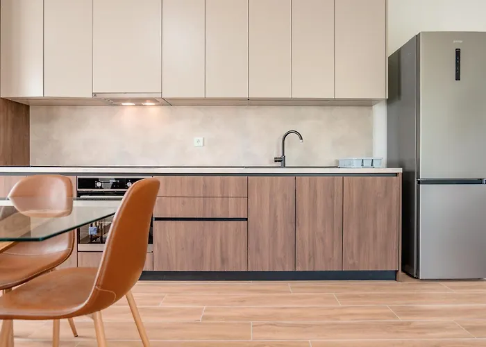 With Parking Space Solaris, - 24037