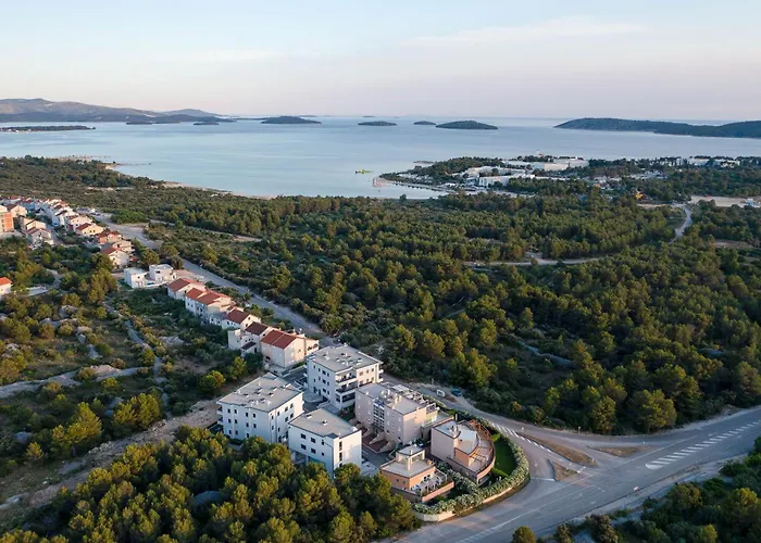 With Parking Space Solaris, - 24037 Apartment